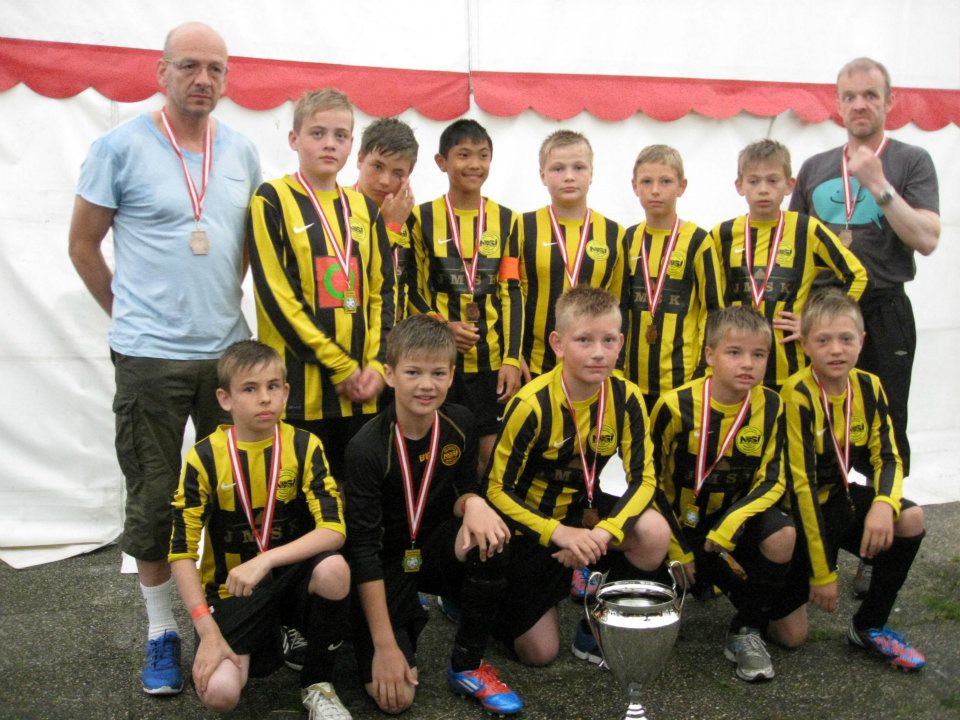 Frálíkt: NSÍ dreingir U-12 vunnu bronsuna á Århus Football Festival